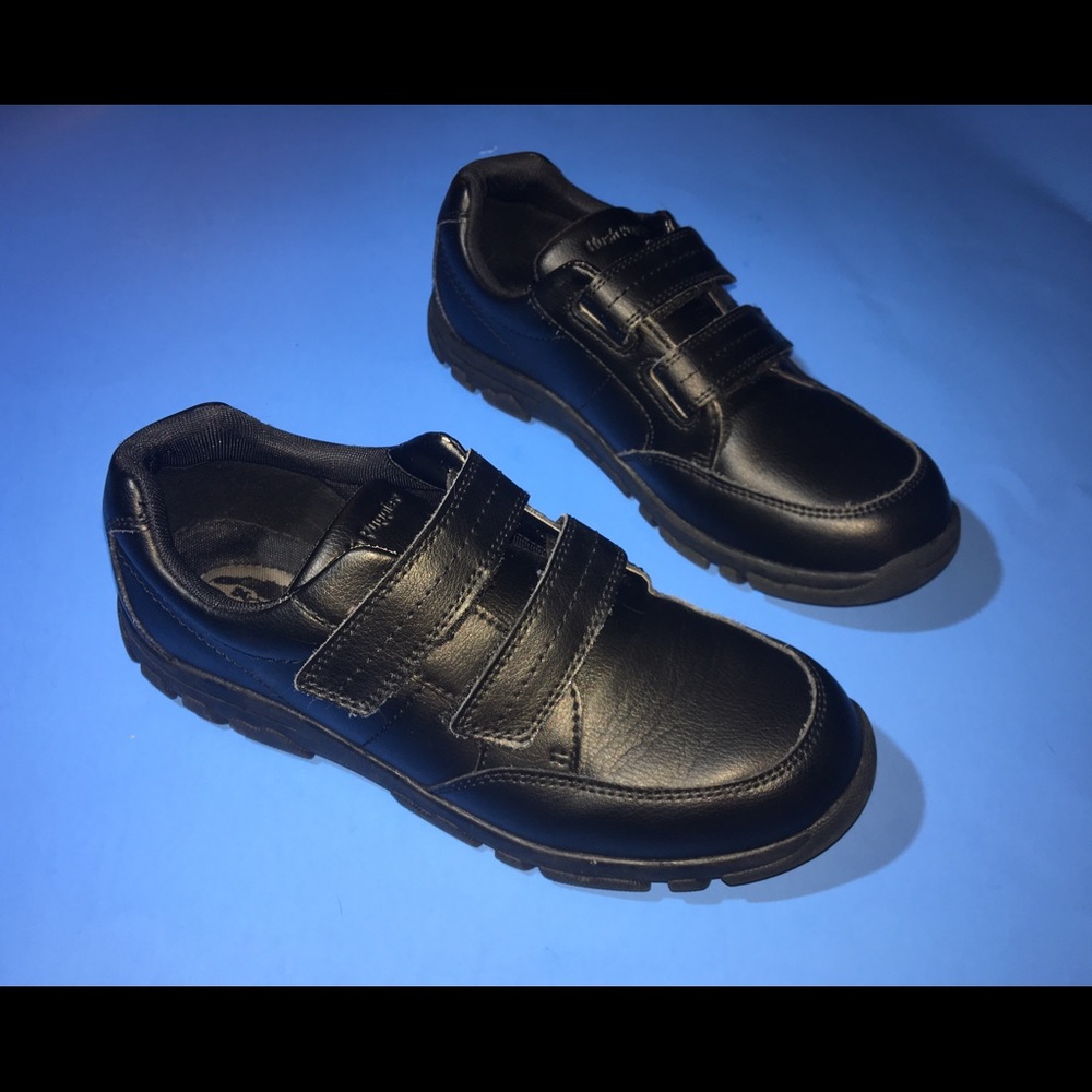 Hush Puppies Sz 5 Wide 5W Black Jace Shoes Boys